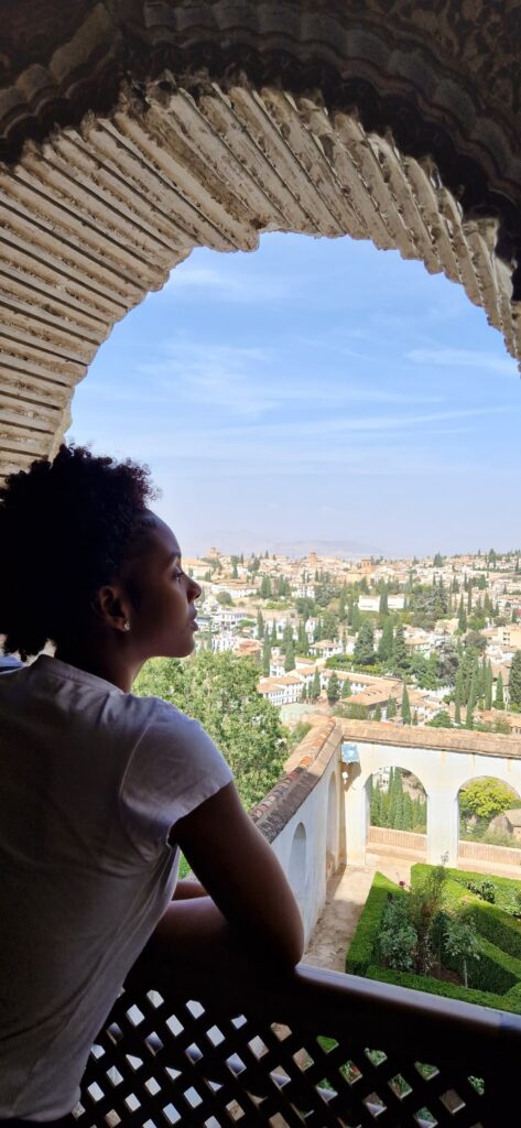 4u hostel alhambra albaicin (1) hotel guest visiting alhambra granada